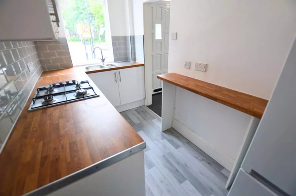 Paisley Road 25805# 1