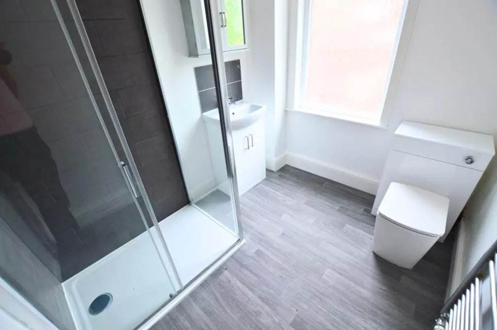 Paisley Road 25805# 3