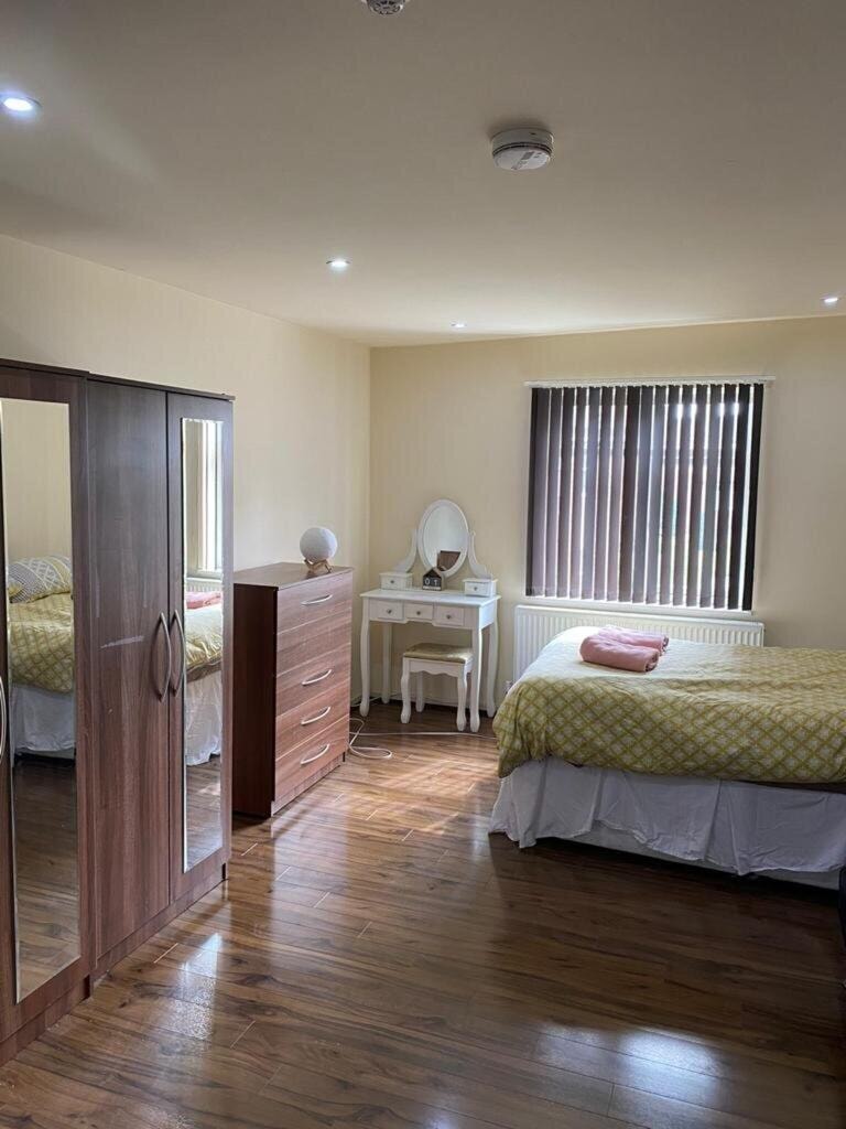 Balmoral Road, Dudden Hill, Brent, London, NW2 image 1