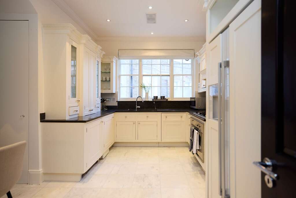 Hyde Park Square, W2 2JR