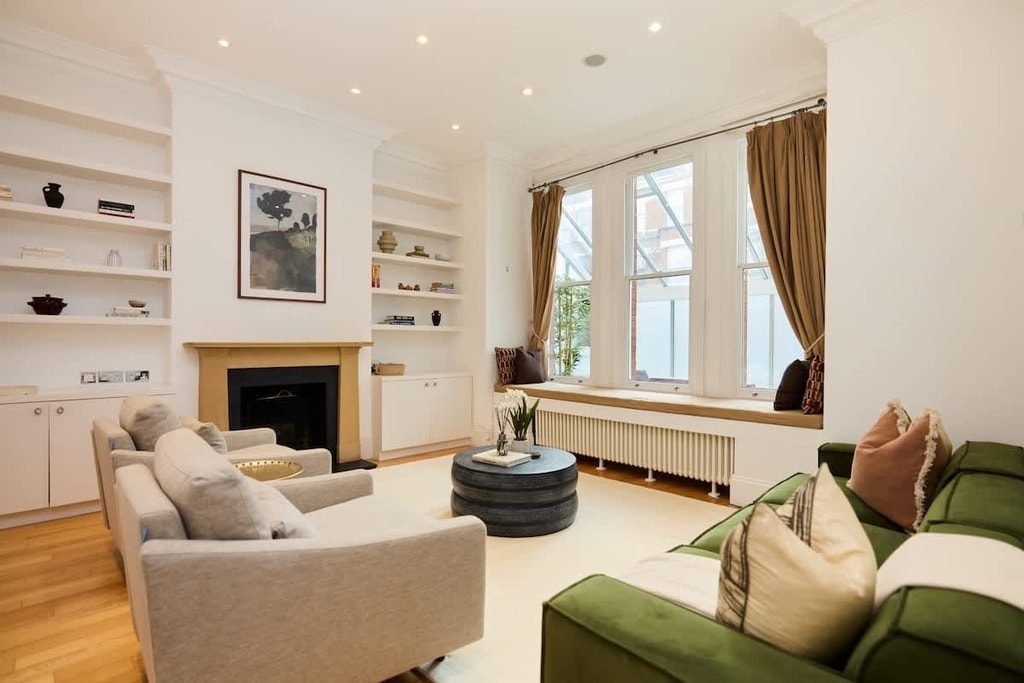 Rudall Crescent, NW3 1RS