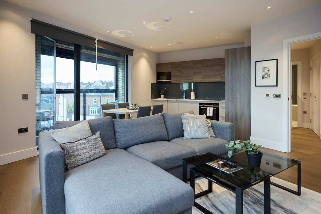 Patcham Terrace, SW8 4EX