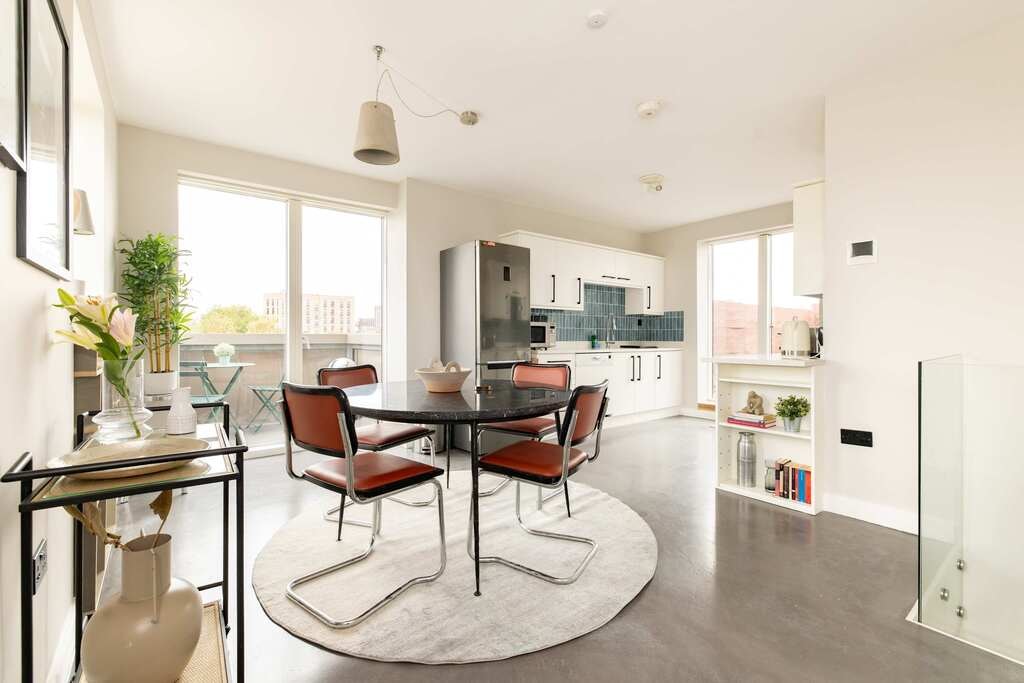 Bevington Road, W10 5TN