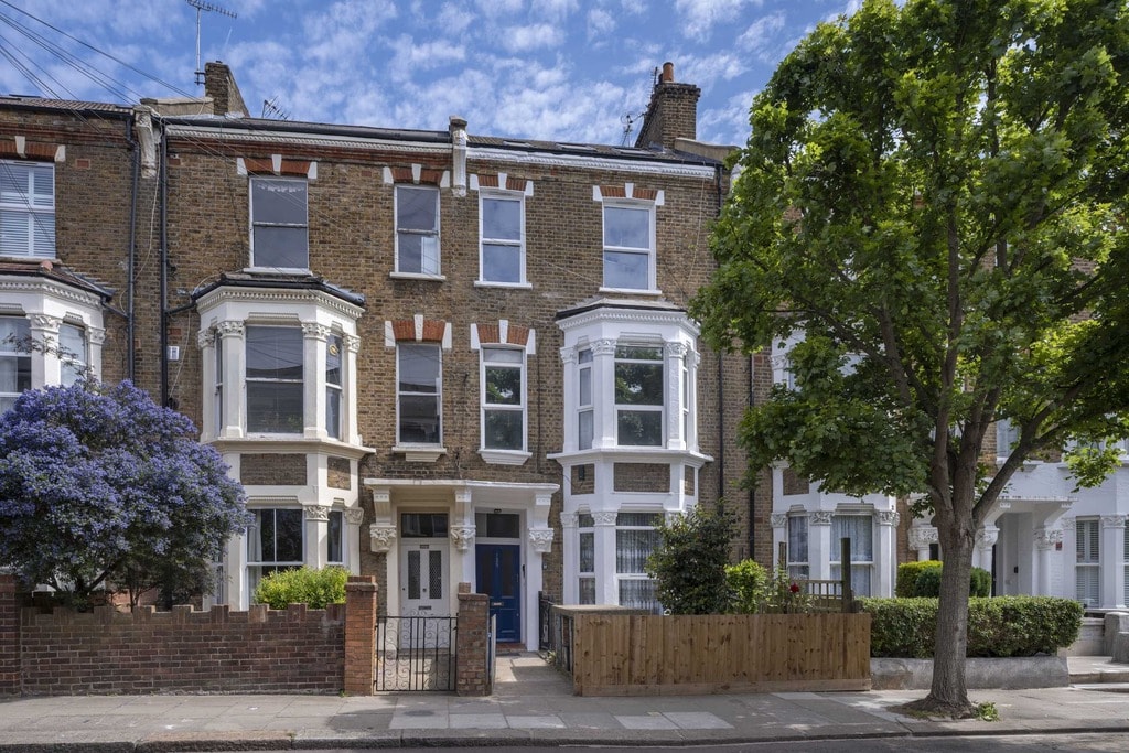 Ashmore Road, W9 3DA