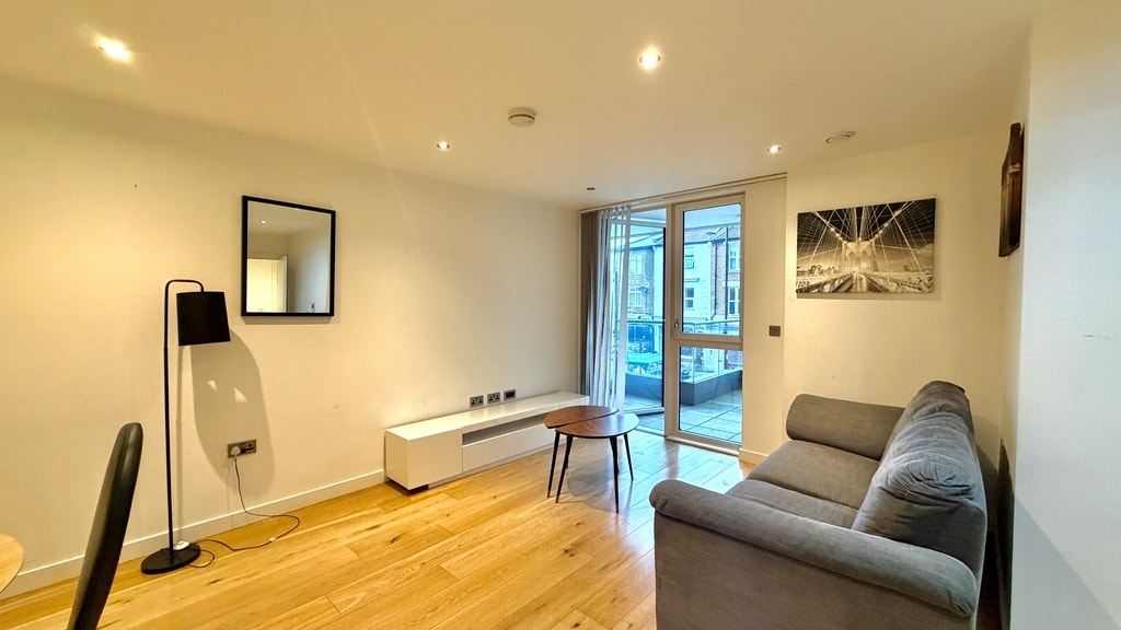 Glenthorne Road, W6 0DJ