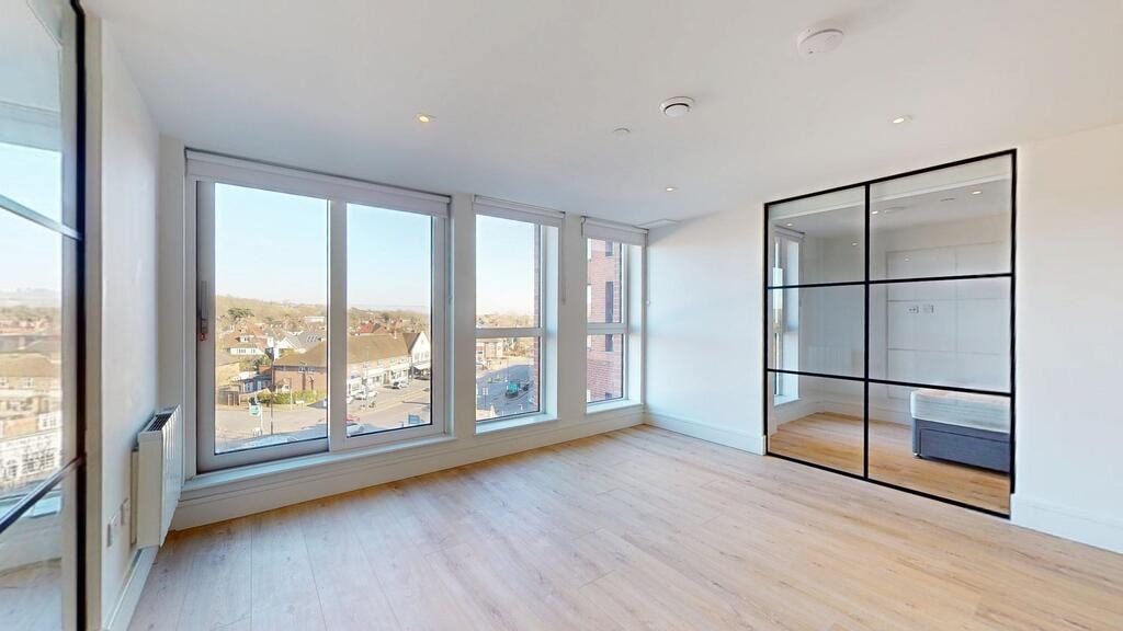 Beverley Way, SW20 0FX