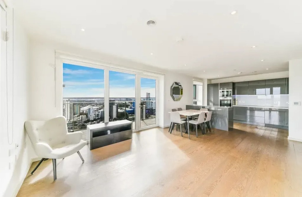 Glasshouse Gardens, E20 1HY