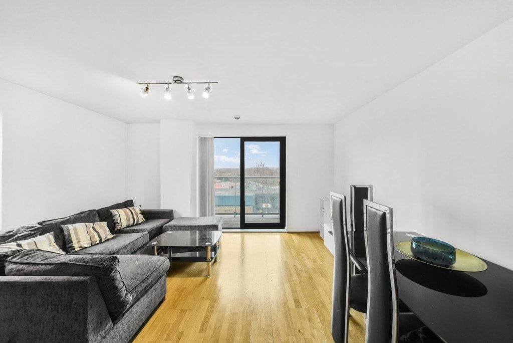 Crowder Street, E1 0EZ