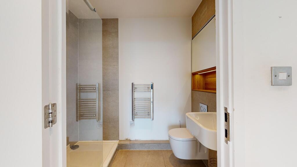 Highgate Hill, N19 5FG