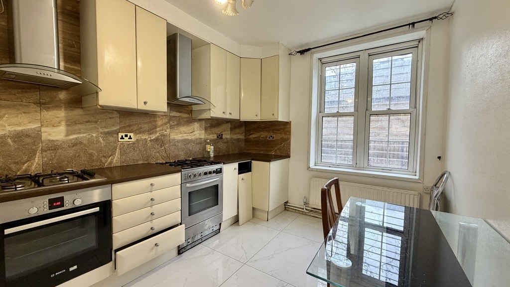 Thames Street, SE10 9DJ