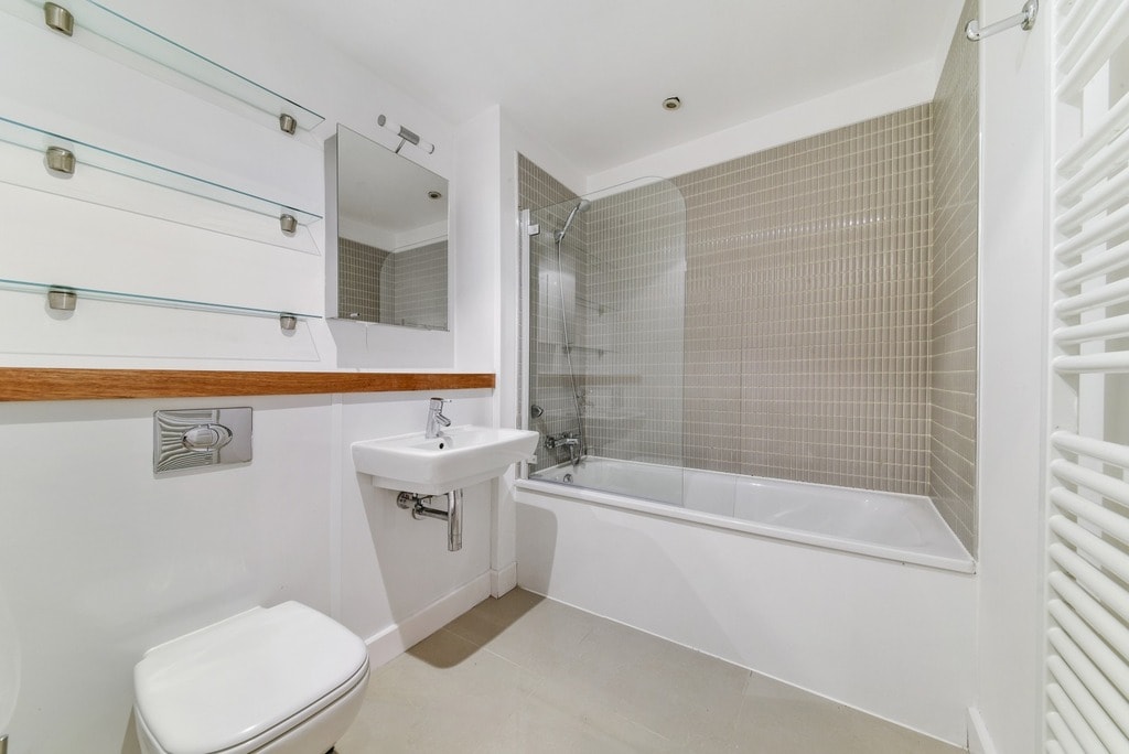 Hereford Road, E3 2FN