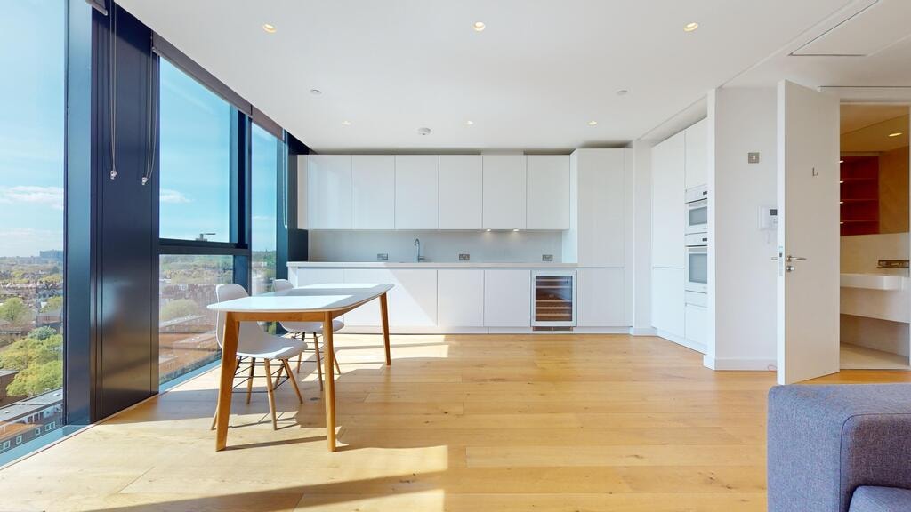 Highgate Hill, N19 5FG