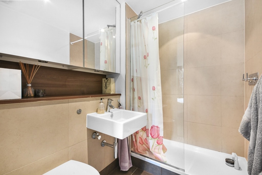 Empire Square, SE1 4NB