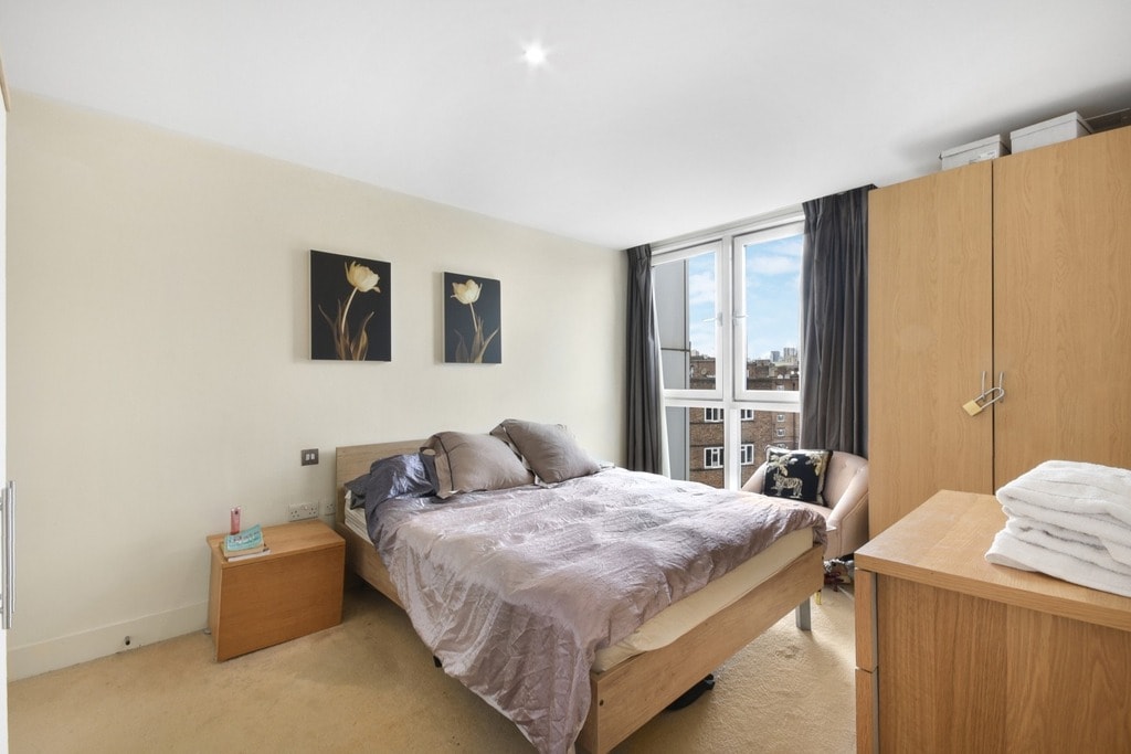 Empire Square, SE1 4NB