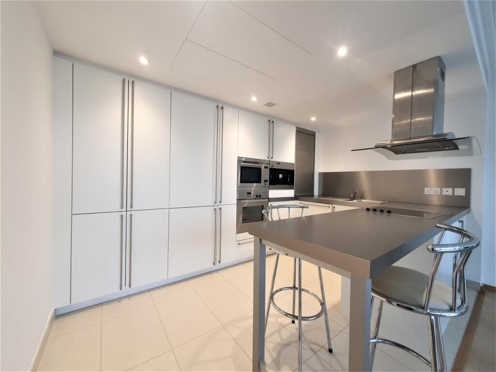 Hertsmere Road, E14 4EF