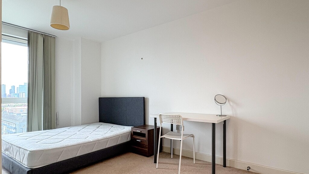 Jefferson Plaza, E3 3QB