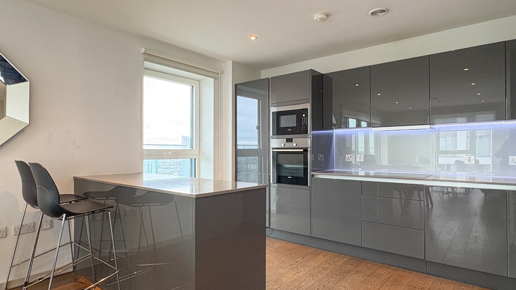 Glasshouse Gardens, E20 1HY