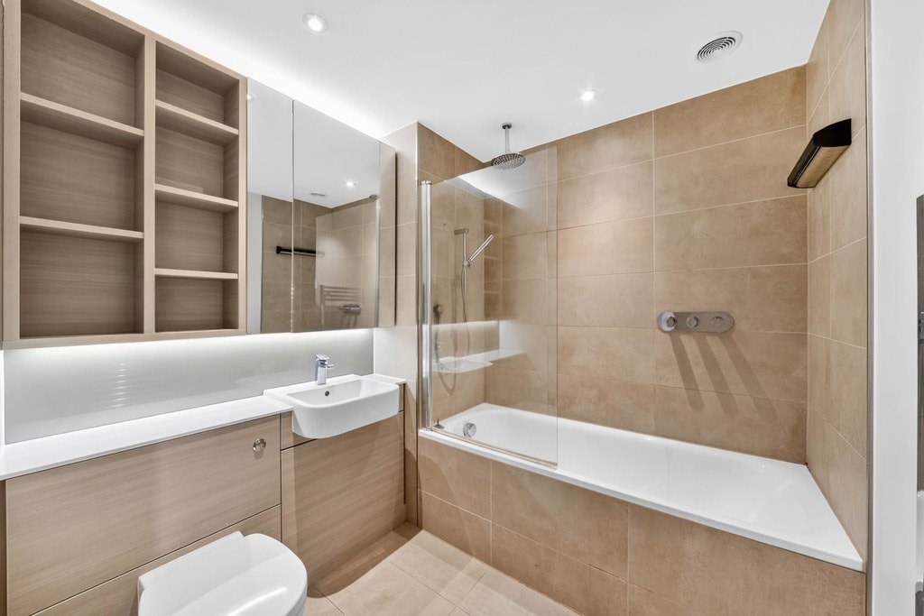 Glasshouse Gardens, E20 1HR