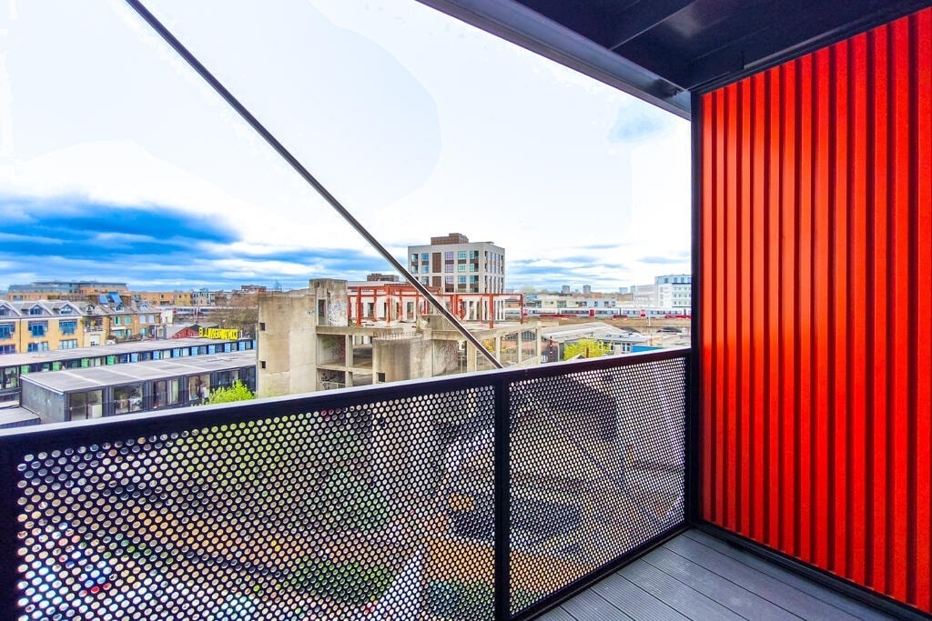 Marian Place, E2 9FX