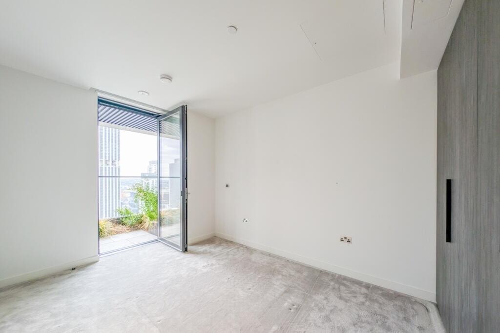 Wards Place, E14 9DY