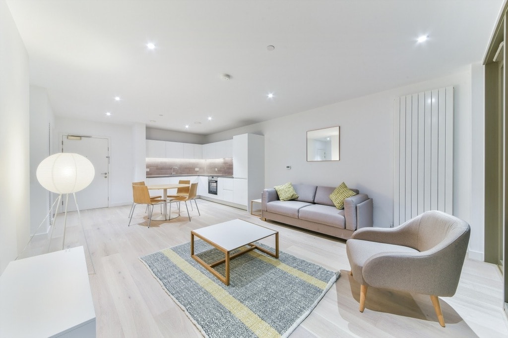 Schooner Road, E16 2PT