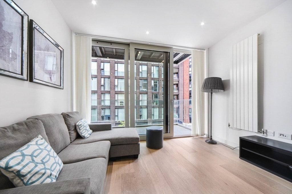 Admiralty Avenue, E16 2PZ