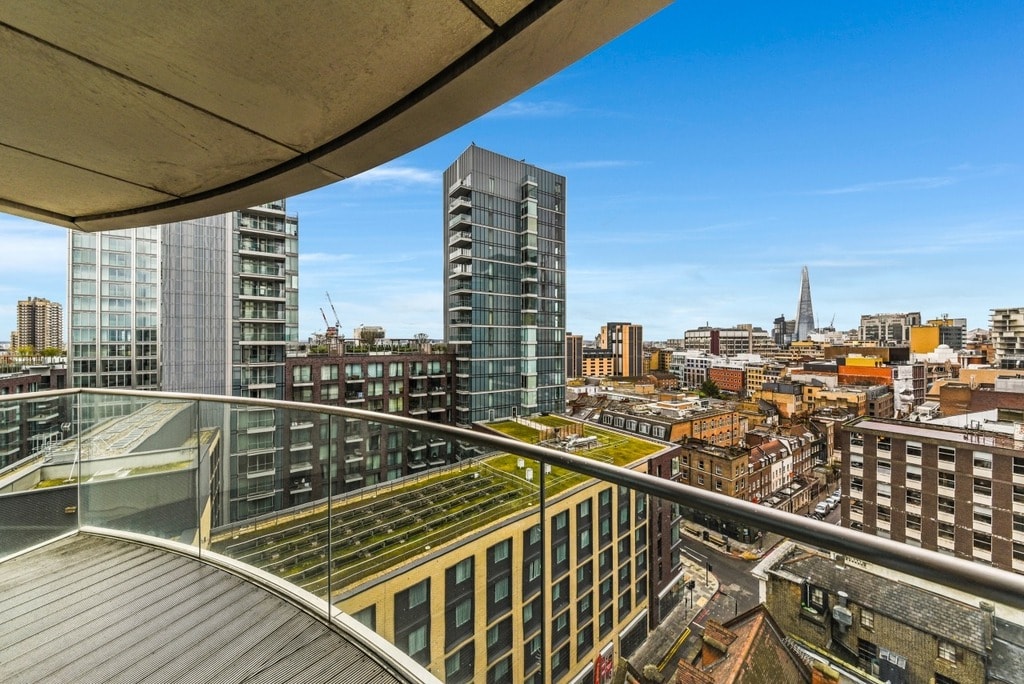 Alie Street, E1 8NF