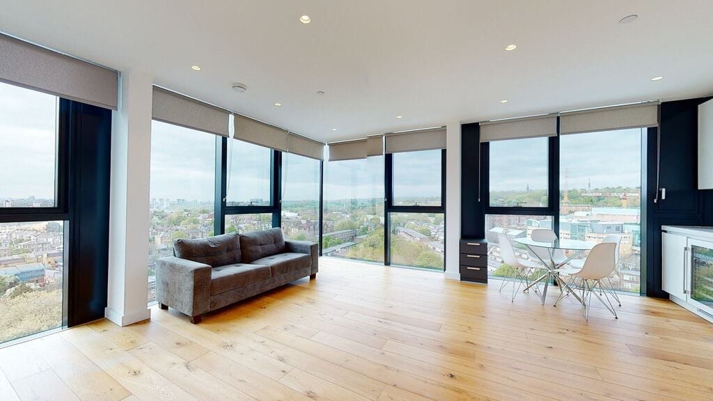 Highgate Hill, N19 5FG