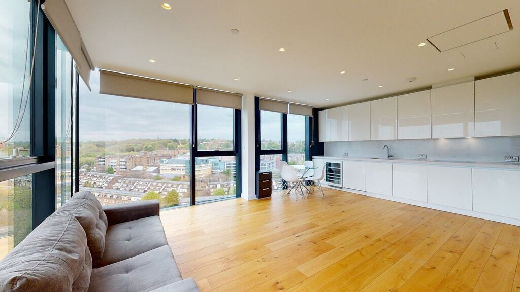 Highgate Hill, N19 5FG