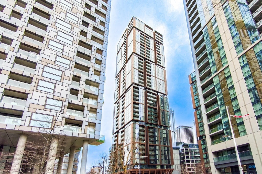Harbour Way, E14 9DN