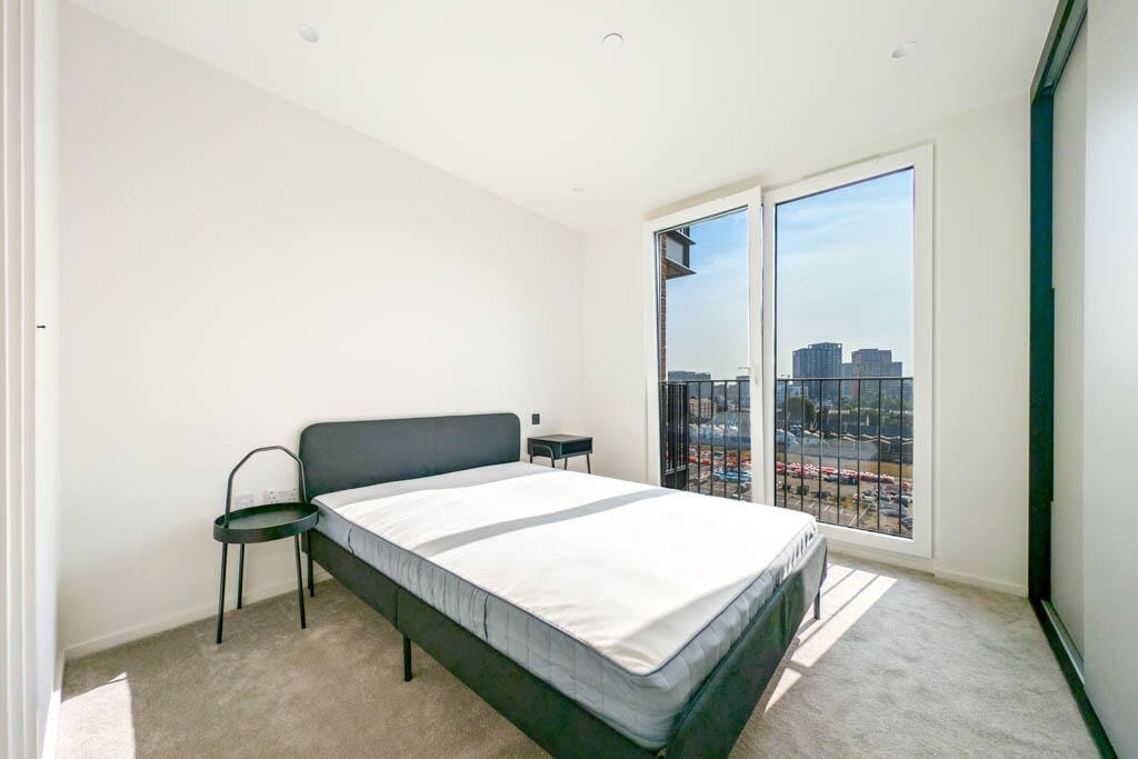 Hawser Lane, E14 0YA