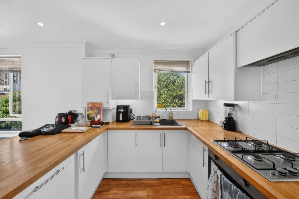 Vantage Mews, E14 9NY