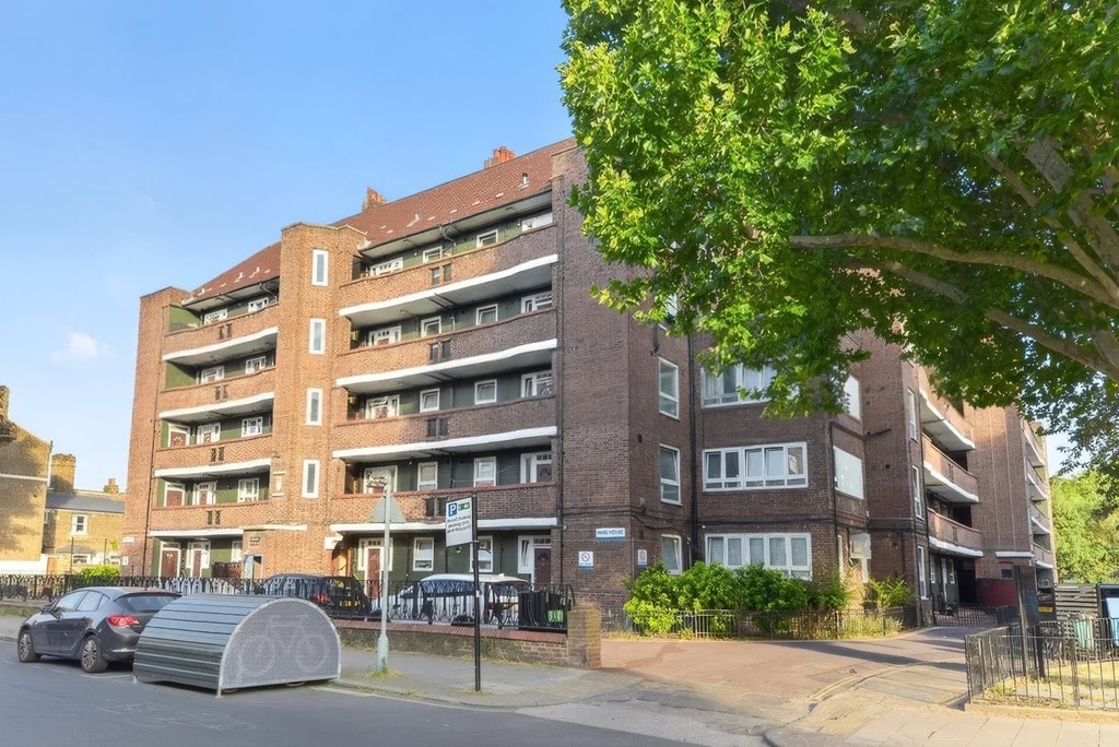 East Street, SE17 2JN