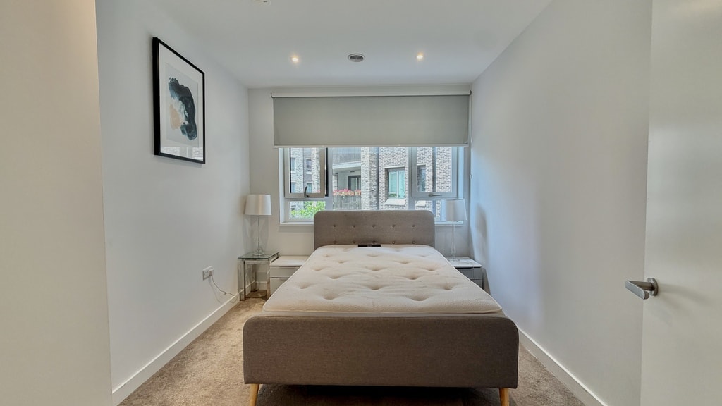 Walworth Square, SE17 1GA