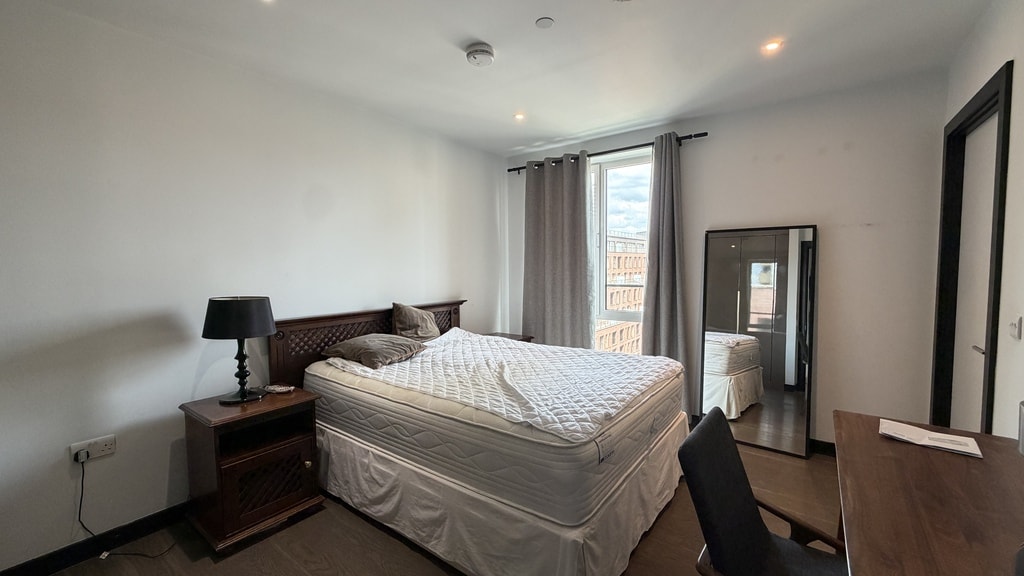 Sayer Street, SE17 1FH